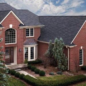 GAF_Woodland_Canterbury_Black Shingles